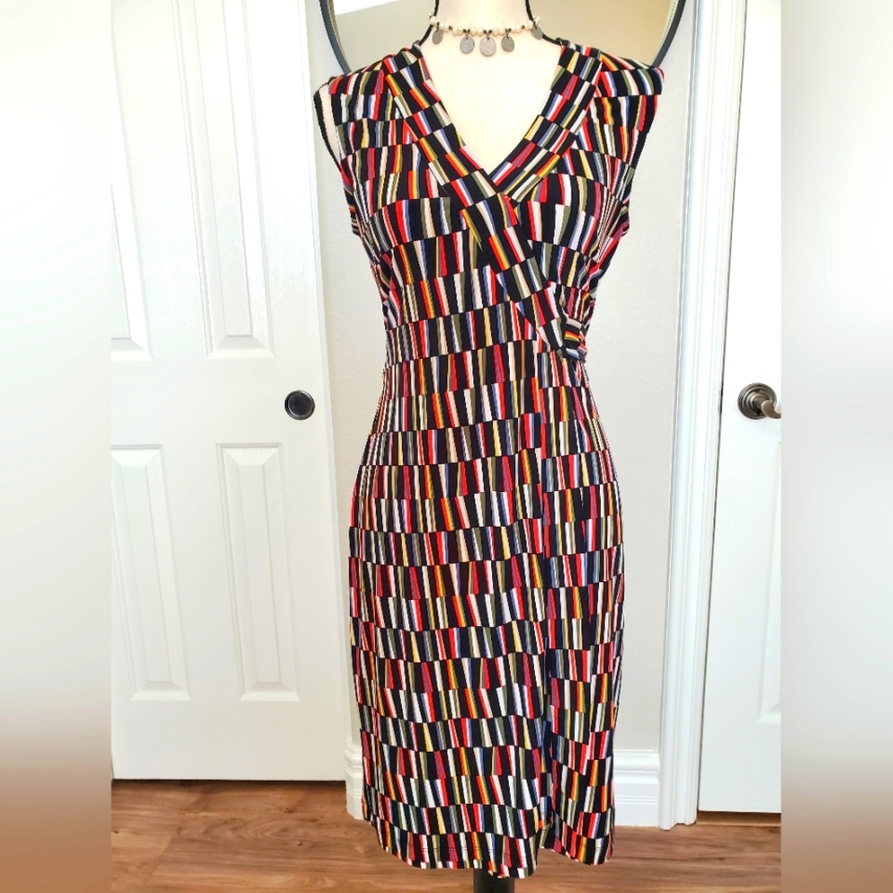 ANN KLEIN SIZE 4 MULTICOLORED WRAP DRESS IN GREAT CONDITION!